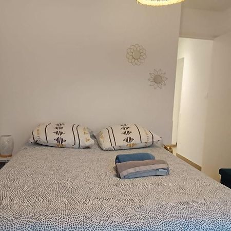 Appartement Cosy Rennes Centre Historique - 4 Personnes Luaran gambar