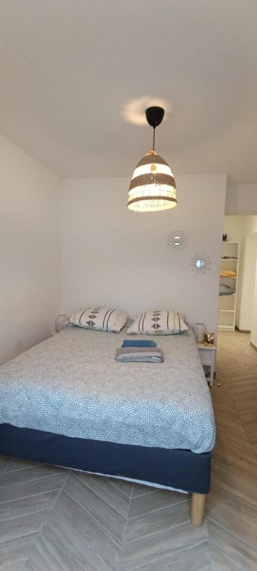 Appartement Cosy Rennes Centre Historique - 4 Personnes Luaran gambar
